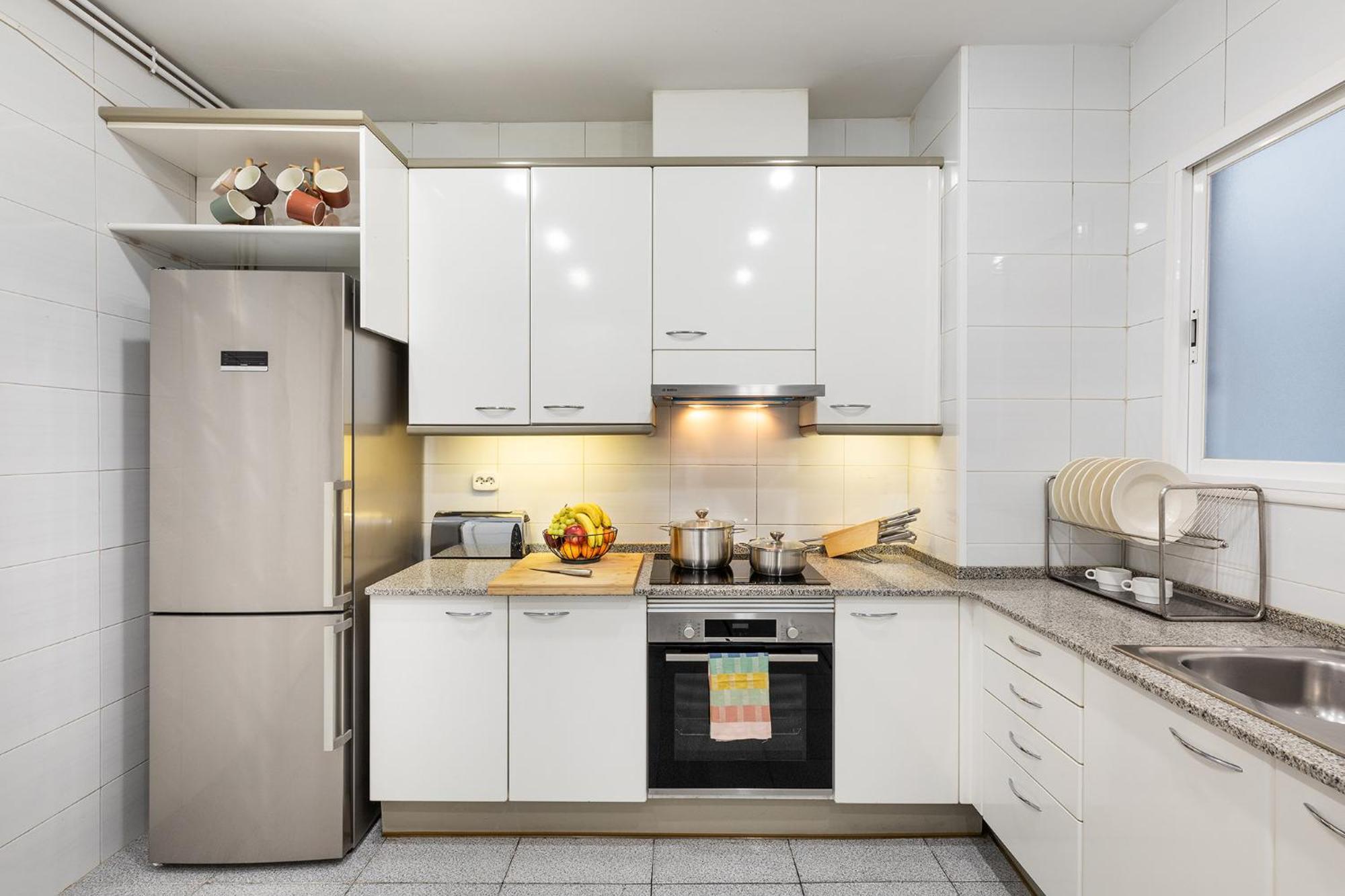 Large & Beautiful Apartment 4Min From Passeig De Gracia 巴塞罗那 外观 照片