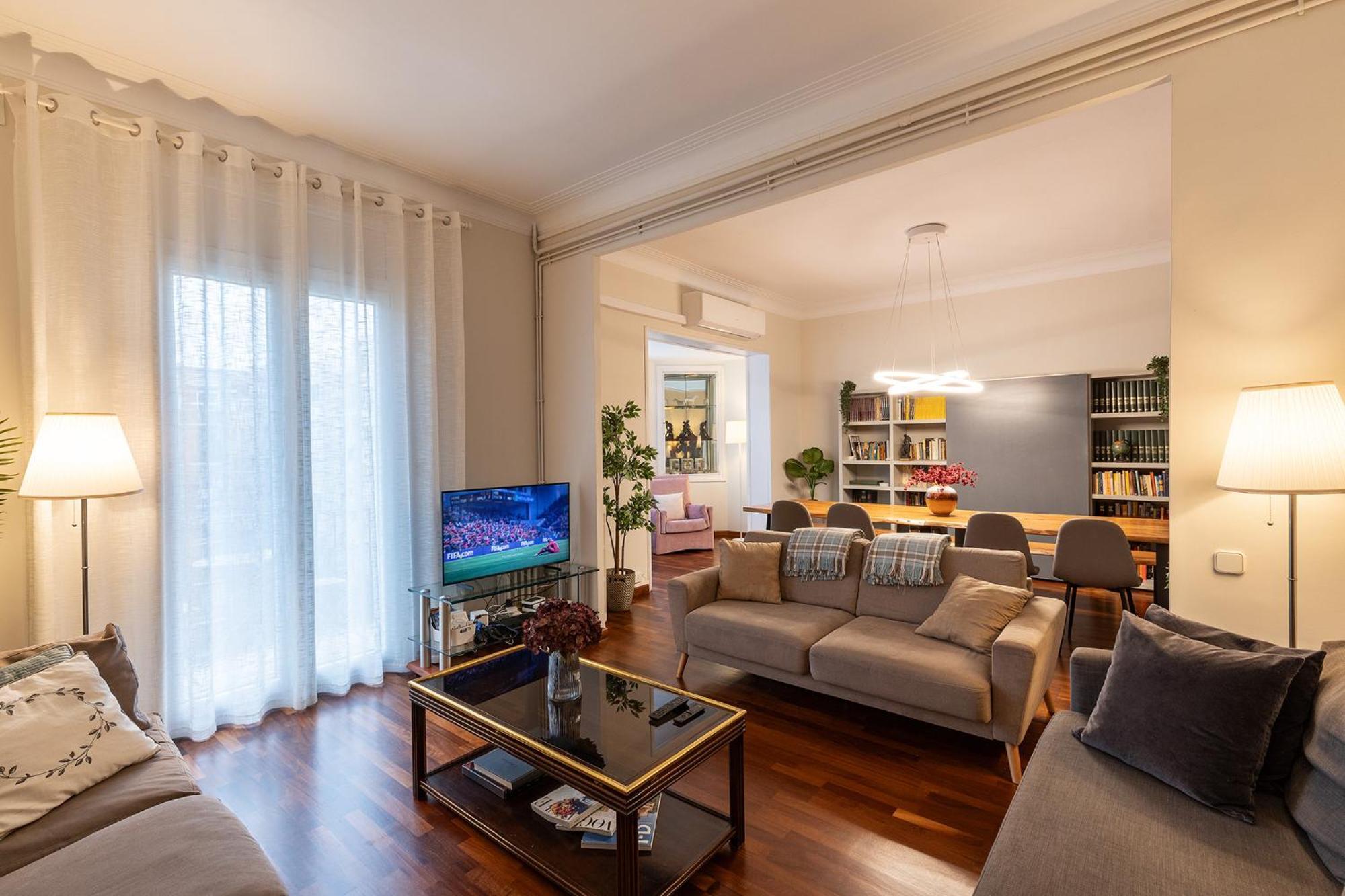 Large & Beautiful Apartment 4Min From Passeig De Gracia 巴塞罗那 外观 照片